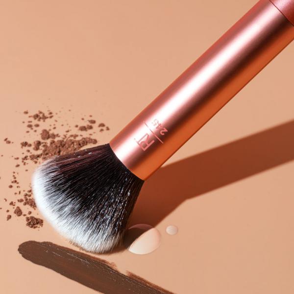 Real Techniques Everything Face Brush 1 U