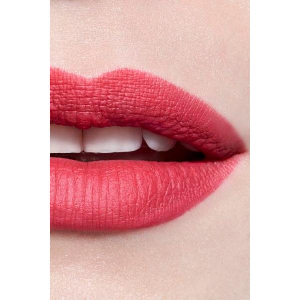 Chanel Rouge Allure Velvet Luminous Matte Lip Colour 43 La Favorite