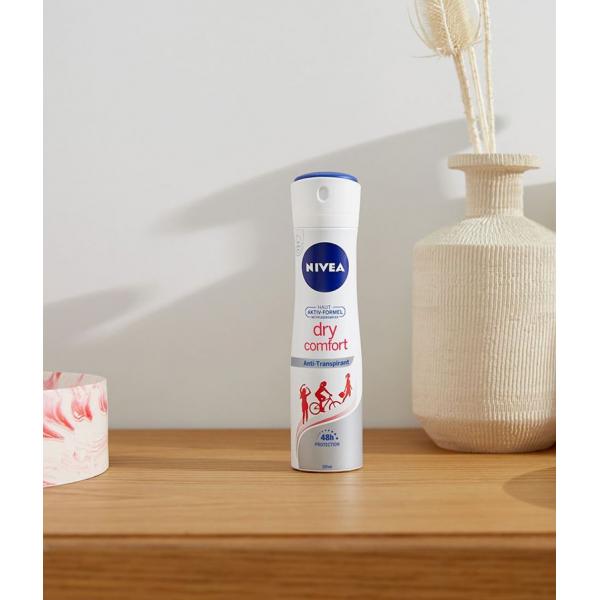 Nivea Dry Comfort Deodorant Spray 200ml