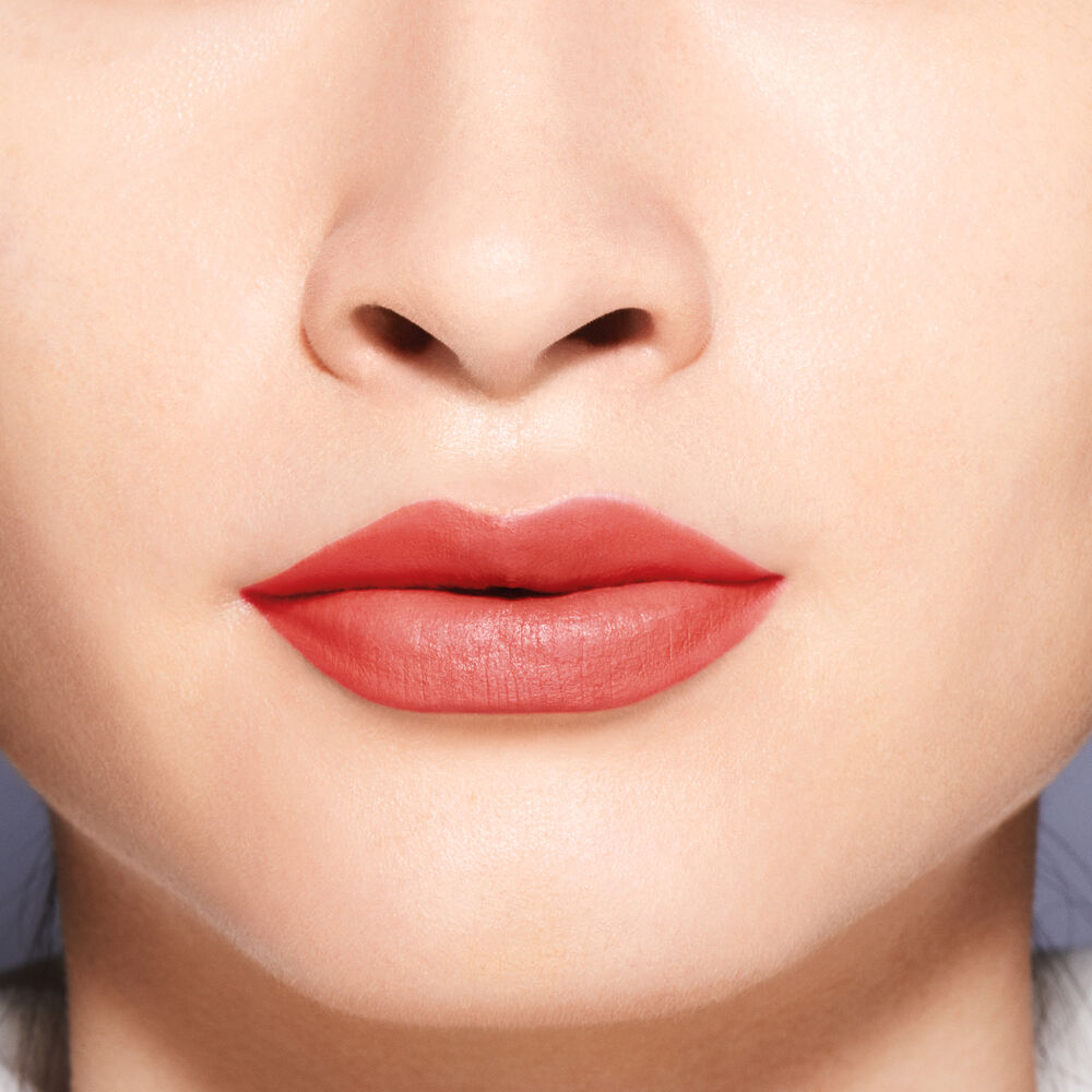 Shiseido Modernmatte Powder Lipstick 525 Sound Check