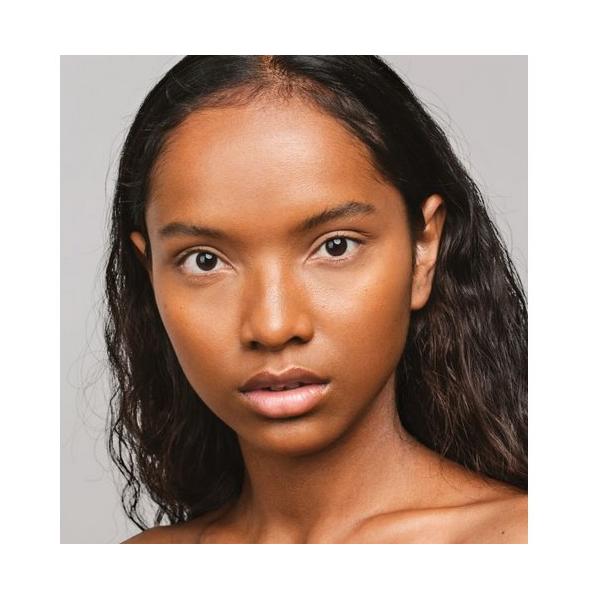 Mádara Madara Skin Equal Base Soft Glow Spf15 70 Caramel 30ml