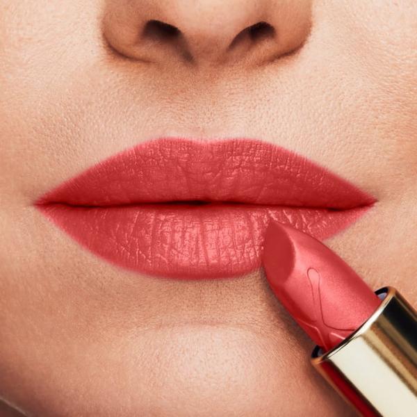 Max Factor Colour Elixir Moisture Kiss Lipstick 050 Pink Brandy