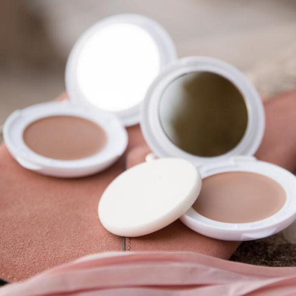 Avene Tinted Compact Golden Spf50 10g