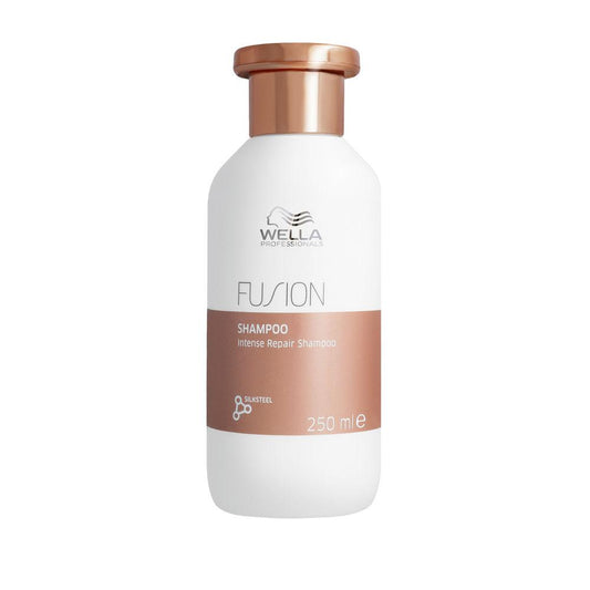 Wella Professionals Fusion Shampoo Riparatore Capelli Danneggiati Forza E Riparazione Capillare