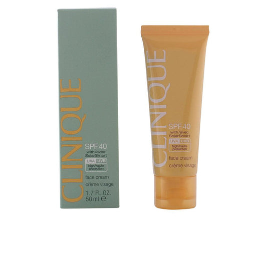Clinique Sun Clinique Crema Viso Solare Con Spf 40 Pelle Radiante Ogni Giorno